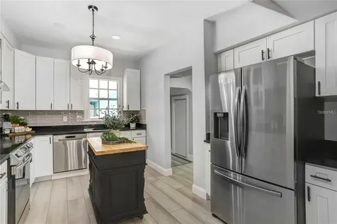 1960 Mckinley Street Clearwater FL 33765