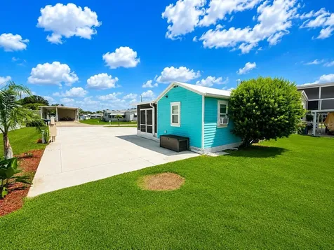 5245 Island View Circle N Polk City FL 33868
