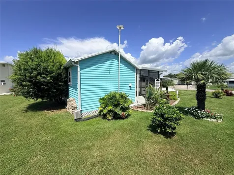 5245 Island View Circle N Polk City FL 33868
