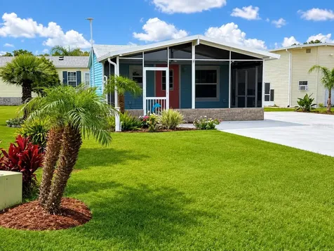 5245 Island View Circle N Polk City FL 33868
