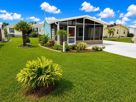 5245 Island View Circle N Polk City FL 33868