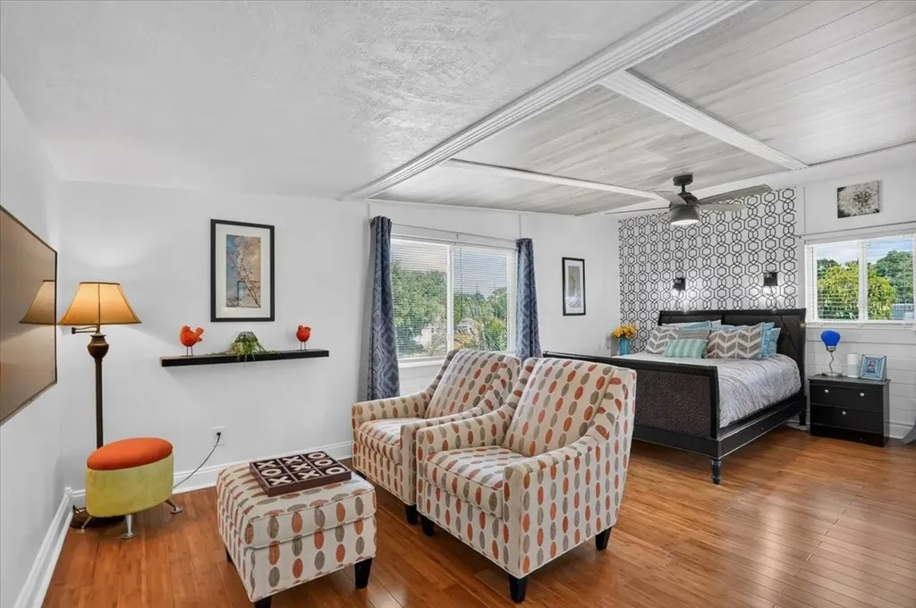 1520 60th Street S Gulfport FL 33707