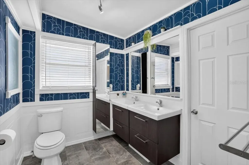 1520 60th Street S Gulfport FL 33707