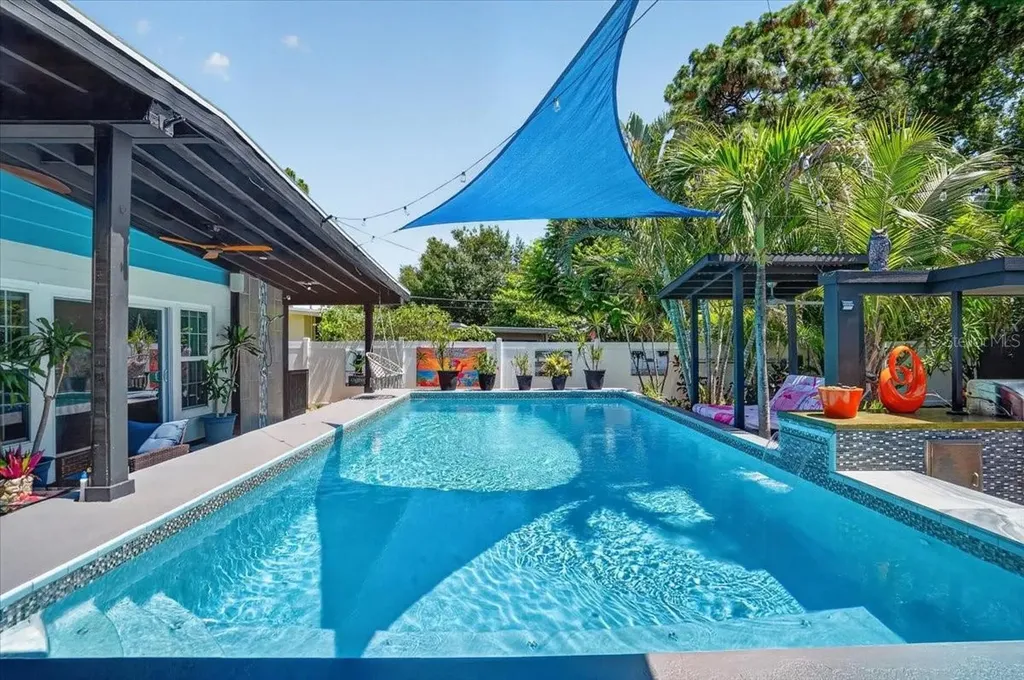 1520 60th Street S Gulfport FL 33707