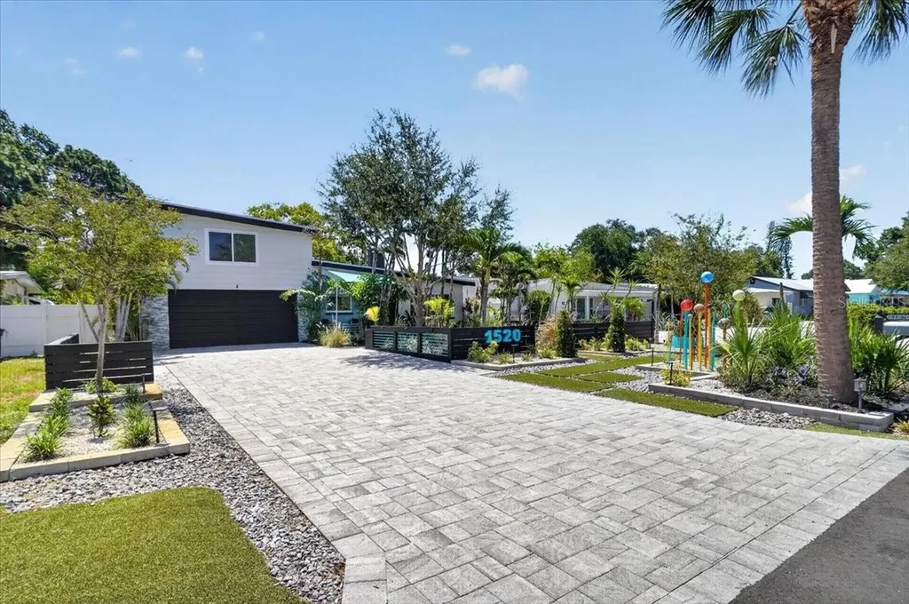 1520 60th Street S Gulfport FL 33707