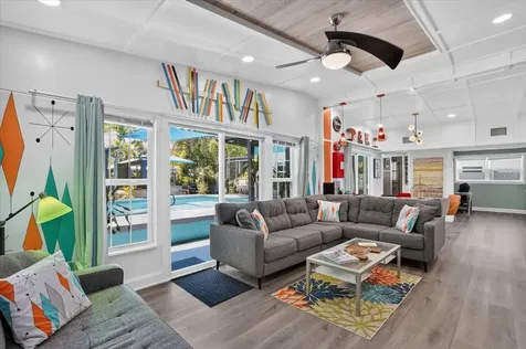 1520 60th Street S Gulfport FL 33707