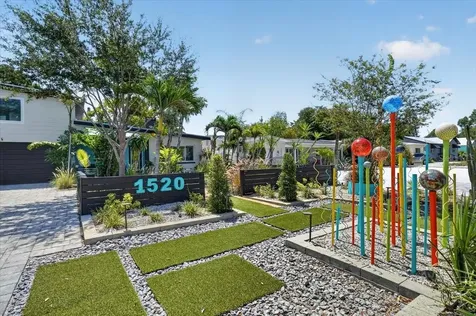 1520 60th Street S Gulfport FL 33707
