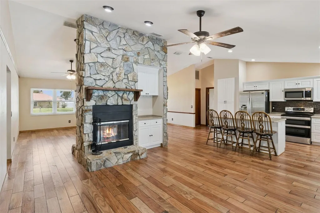 3905 Lemon Tree Court Lakeland FL 33813