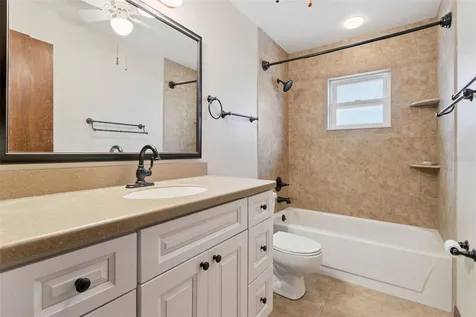 3905 Lemon Tree Court Lakeland FL 33813