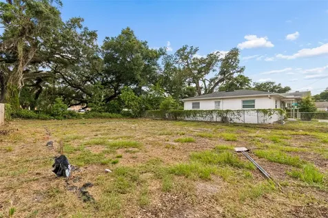 1207 E 24th Avenue Tampa FL 33605