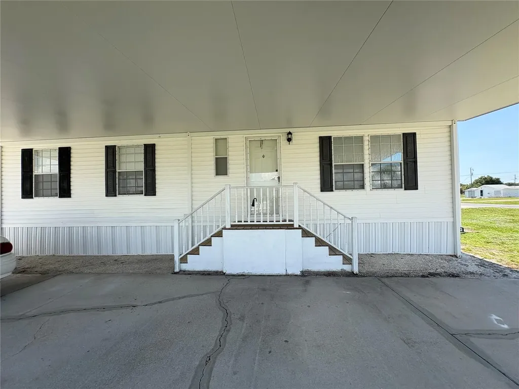 29192 Crawford Avenue Punta Gorda FL 33982