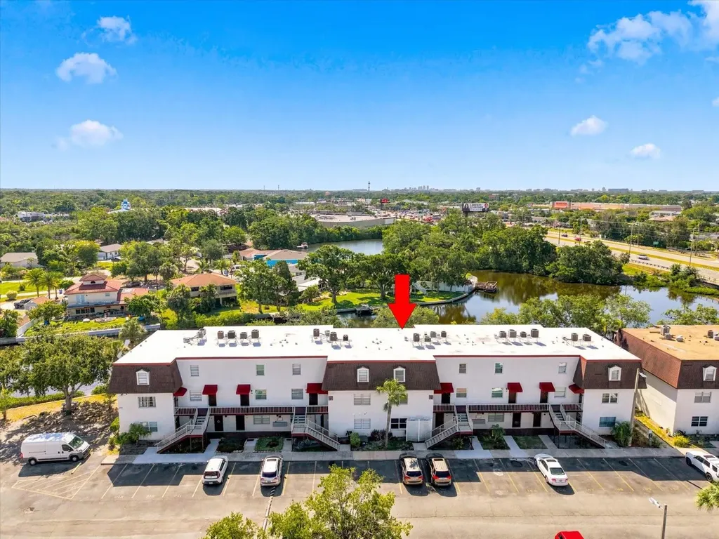 9009 Tudor Drive Tampa FL 33615
