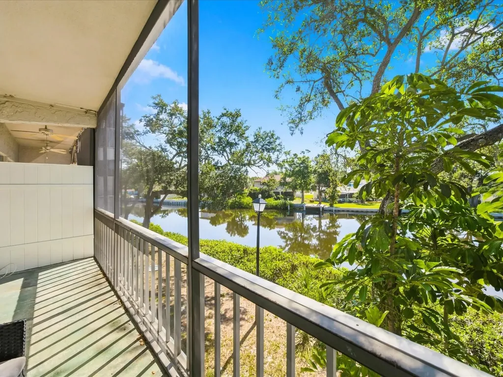9009 Tudor Drive Tampa FL 33615