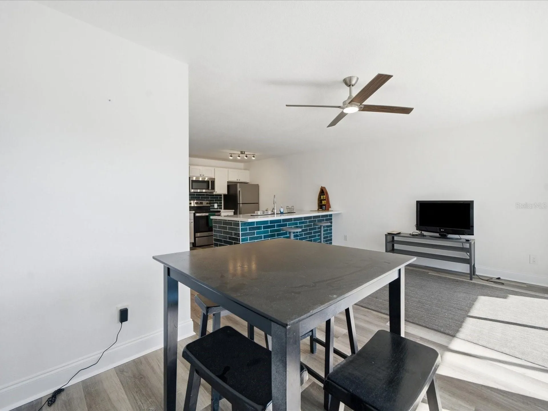 9009 Tudor Drive Tampa FL 33615