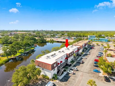 9009 Tudor Drive Tampa FL 33615