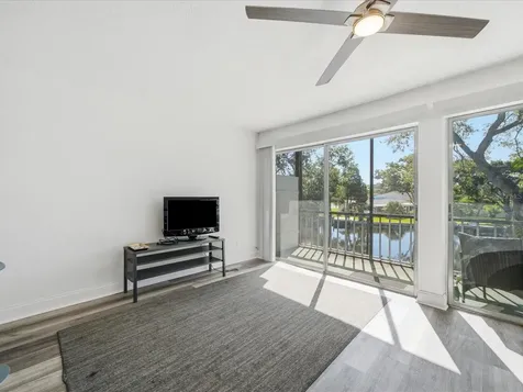9009 Tudor Drive Tampa FL 33615