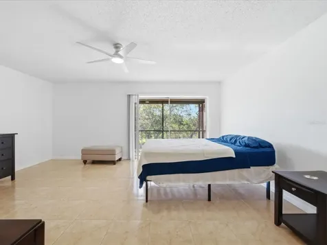 9009 Tudor Drive Tampa FL 33615
