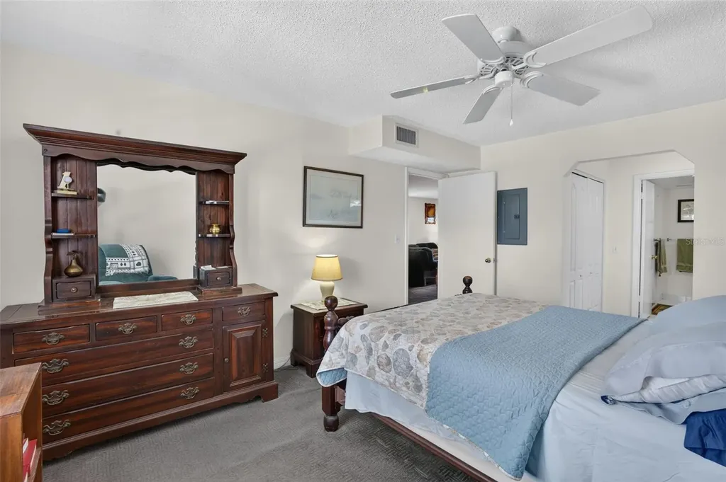 8693 Bardmoor Boulevard Largo FL 33777