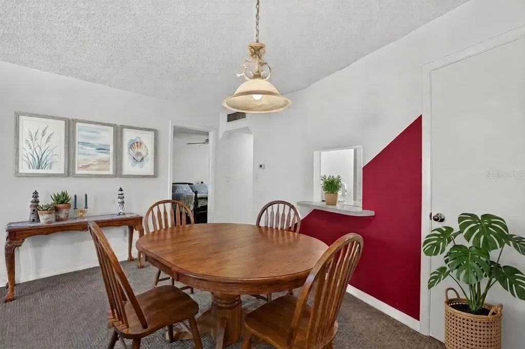 8693 Bardmoor Boulevard Largo FL 33777