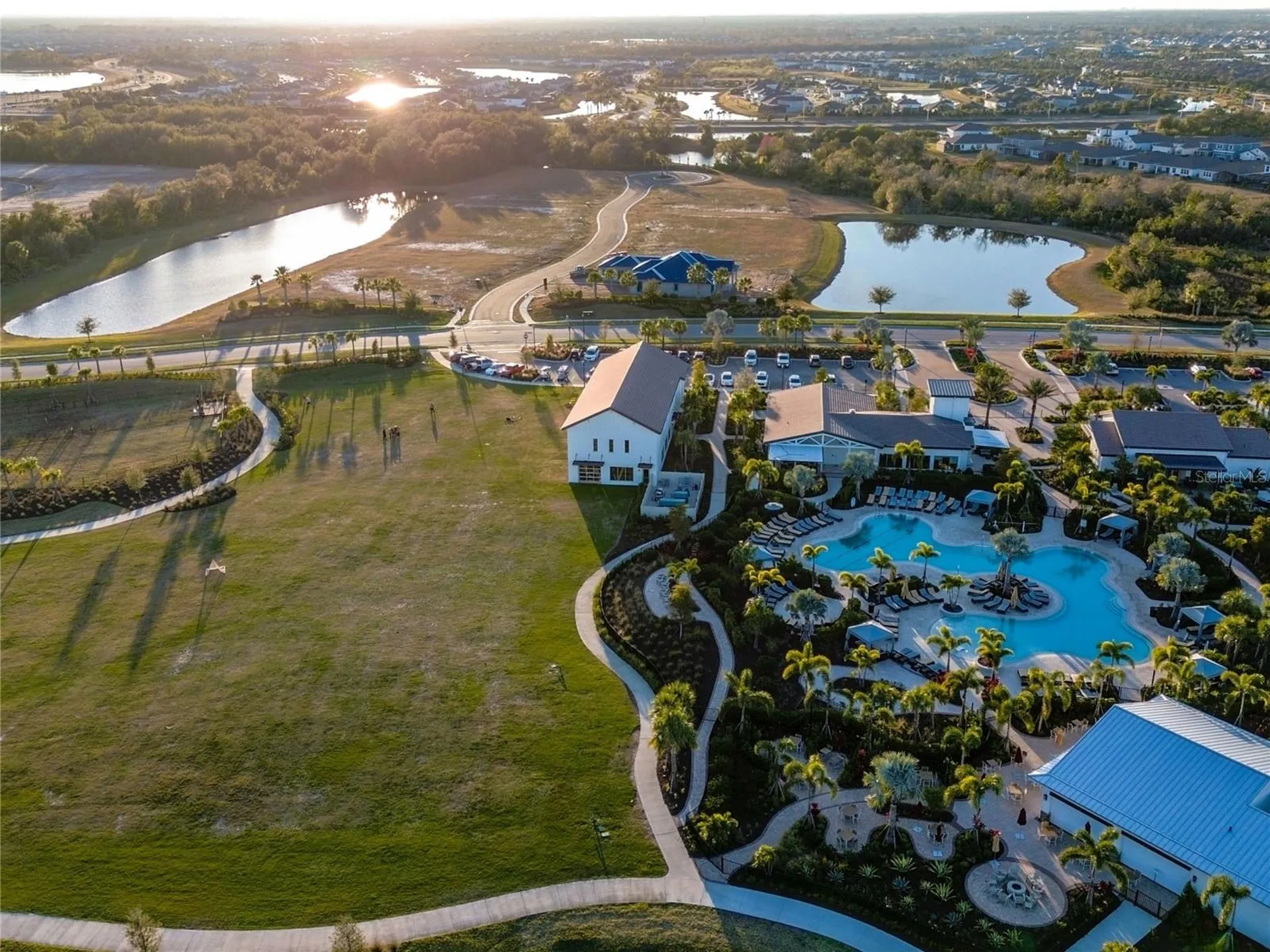 3262 Hilltop Circle Bradenton FL 34211