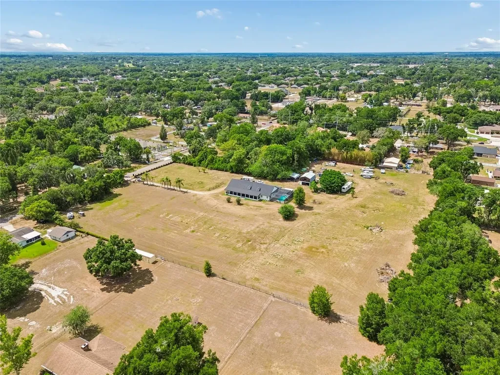 Pearson Road Valrico FL 33596