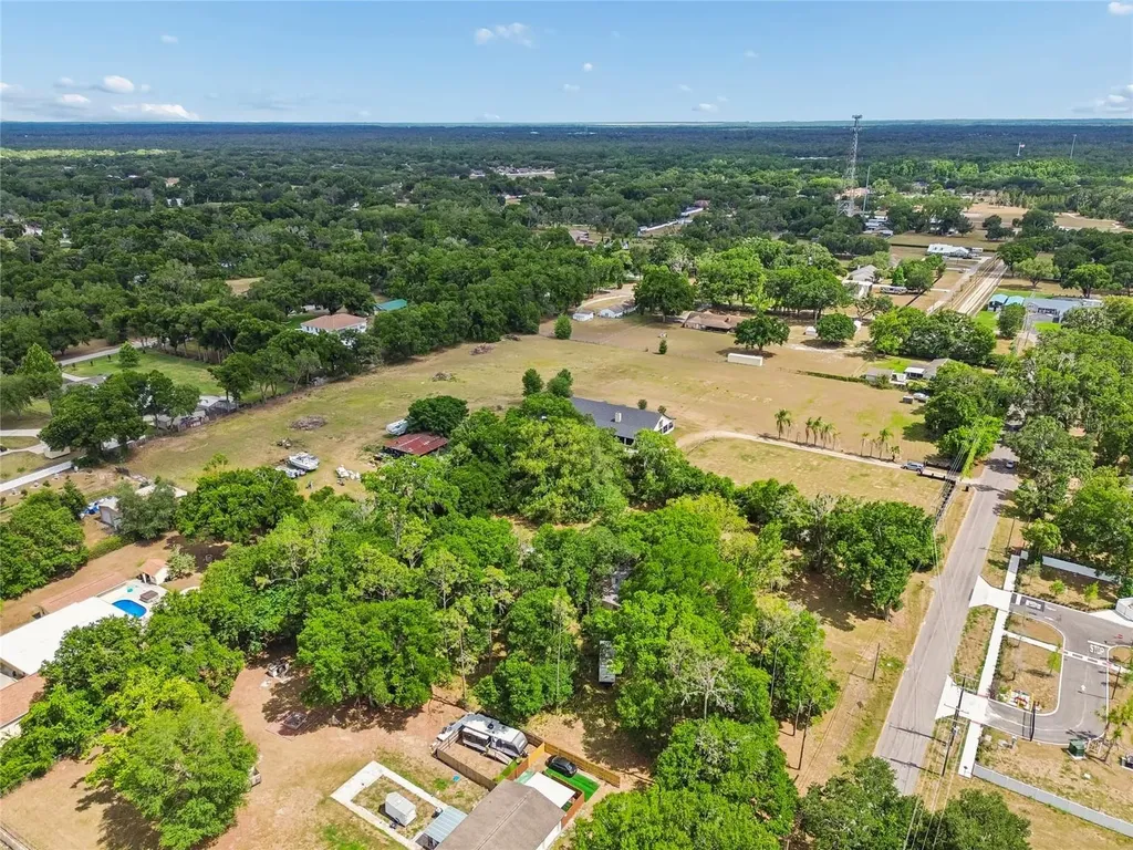 Pearson Road Valrico FL 33596