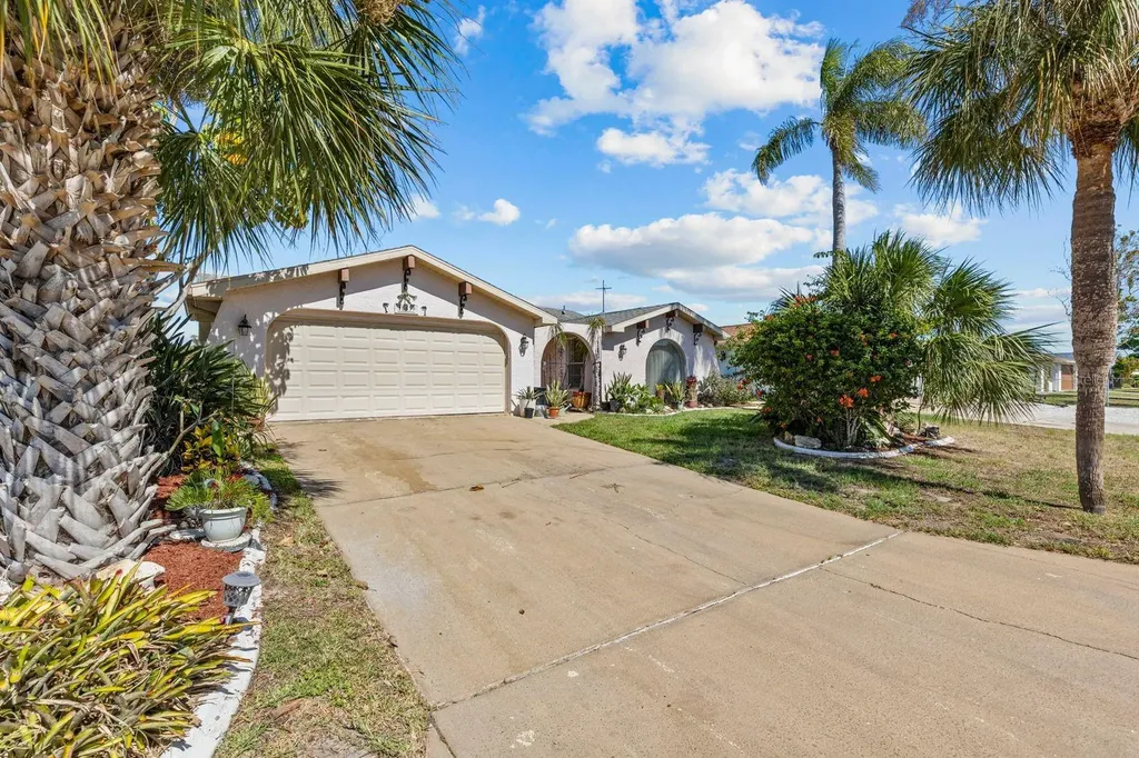 15639 Bertram Drive Hudson FL 34667