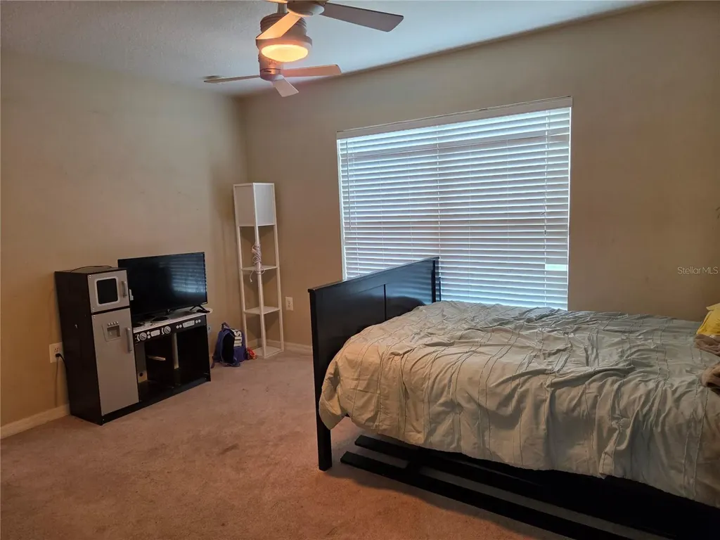 2215 Kingscrest Circle Apopka FL 32712
