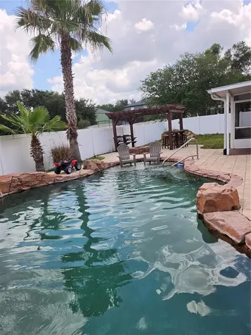 2215 Kingscrest Circle Apopka FL 32712