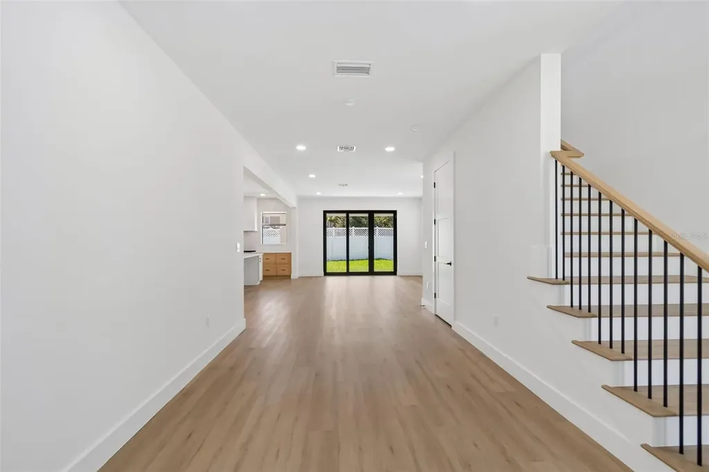 6403 S Richard Avenue Tampa FL 33616