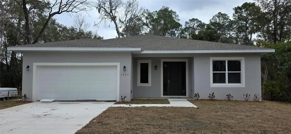 1569 9th Avenue Deland FL 32724