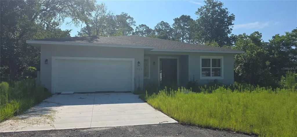1569 9th Avenue Deland FL 32724