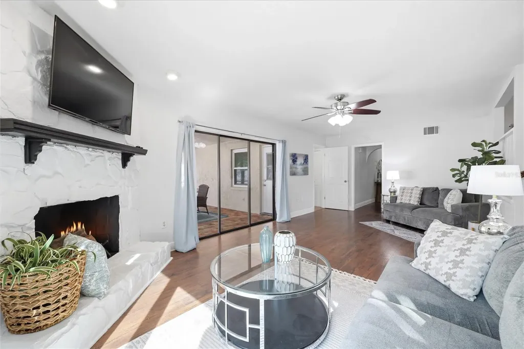 2034 Cindy Circle Palm Harbor FL 34683