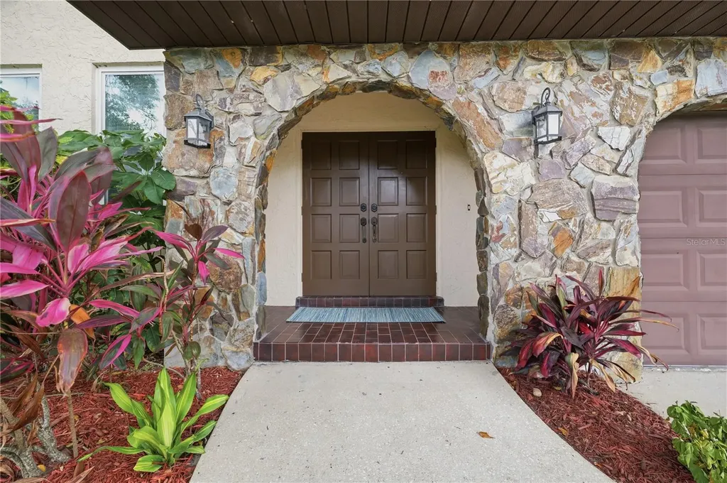 2034 Cindy Circle Palm Harbor FL 34683