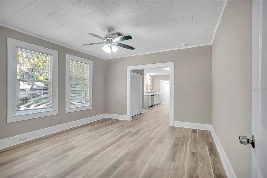 703 16th Avenue NW Largo FL 33770