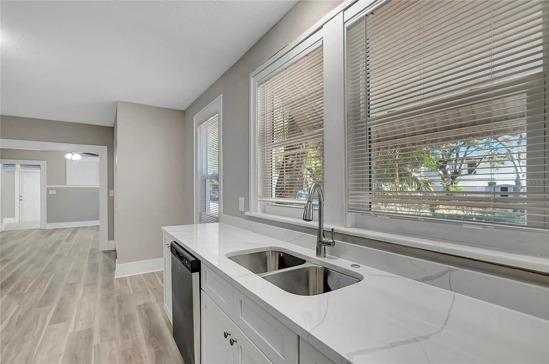 703 16th Avenue NW Largo FL 33770