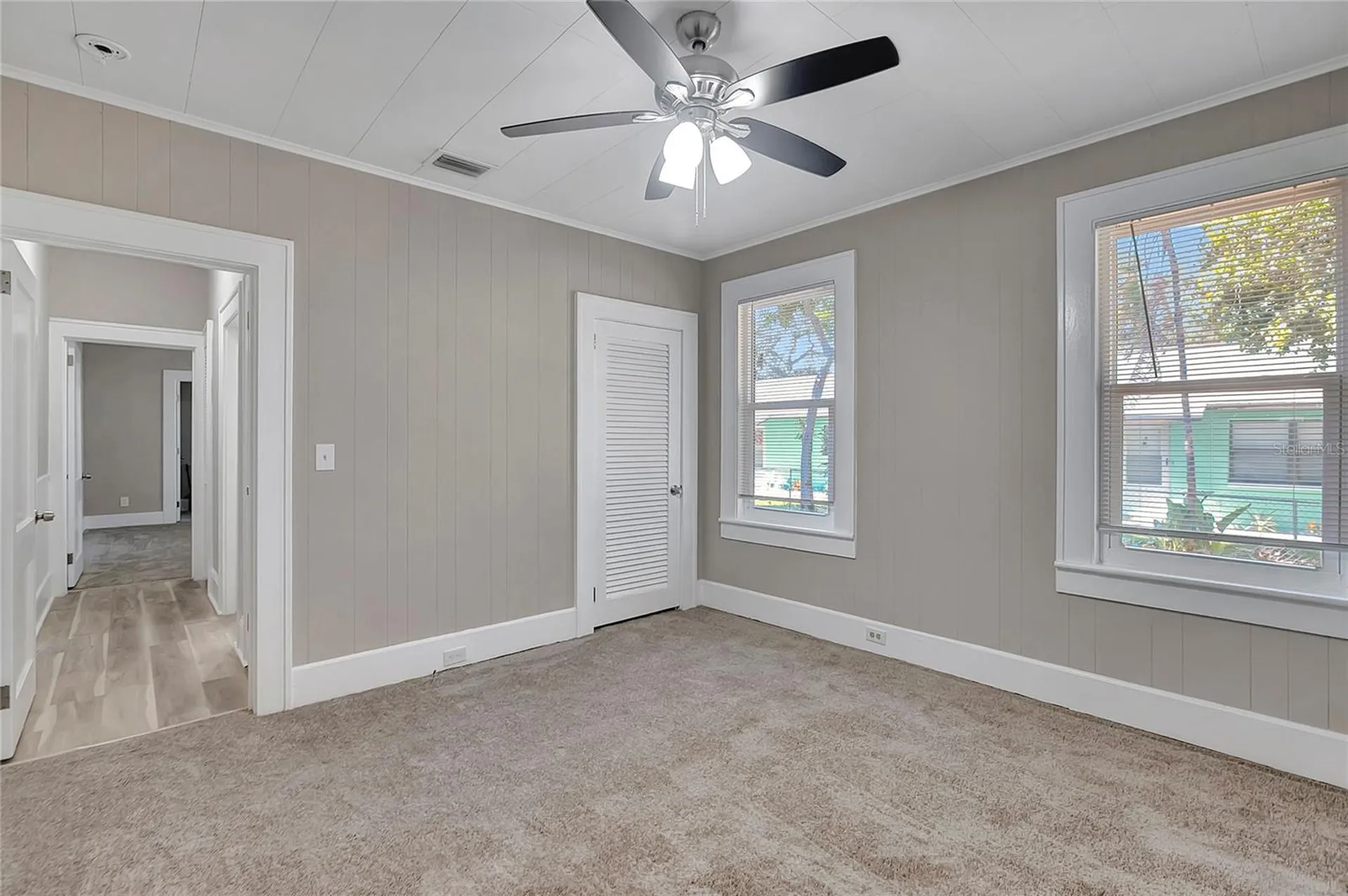 703 16th Avenue NW Largo FL 33770