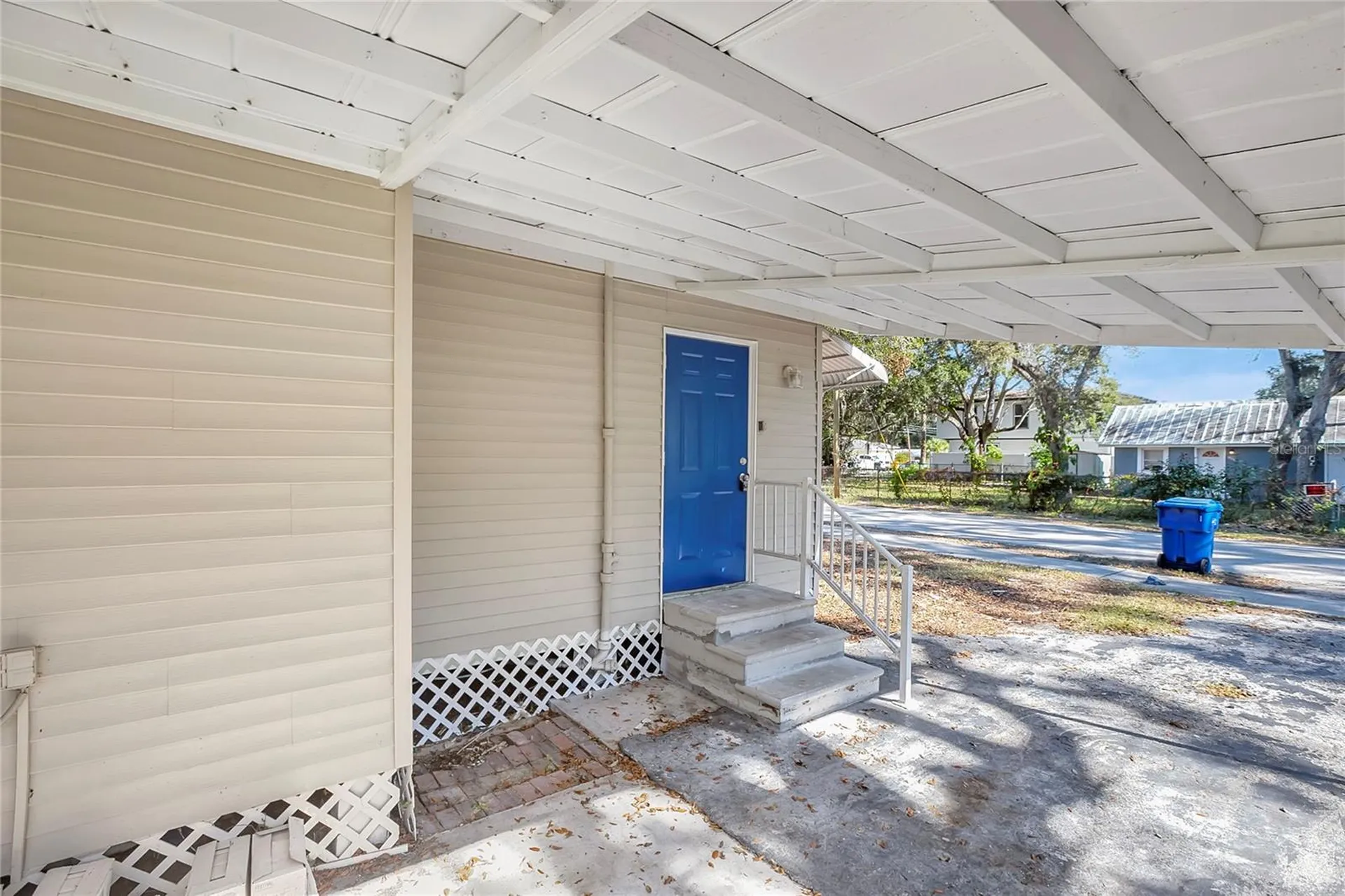703 16th Avenue NW Largo FL 33770