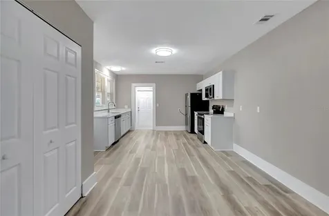 703 16th Avenue NW Largo FL 33770