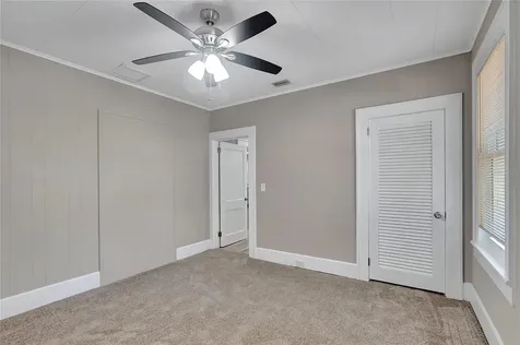 703 16th Avenue NW Largo FL 33770