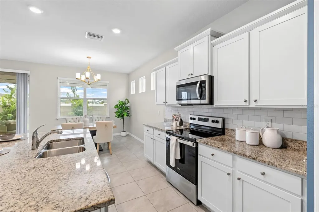8136 Wheat Stone Drive Zephyrhills FL 33540