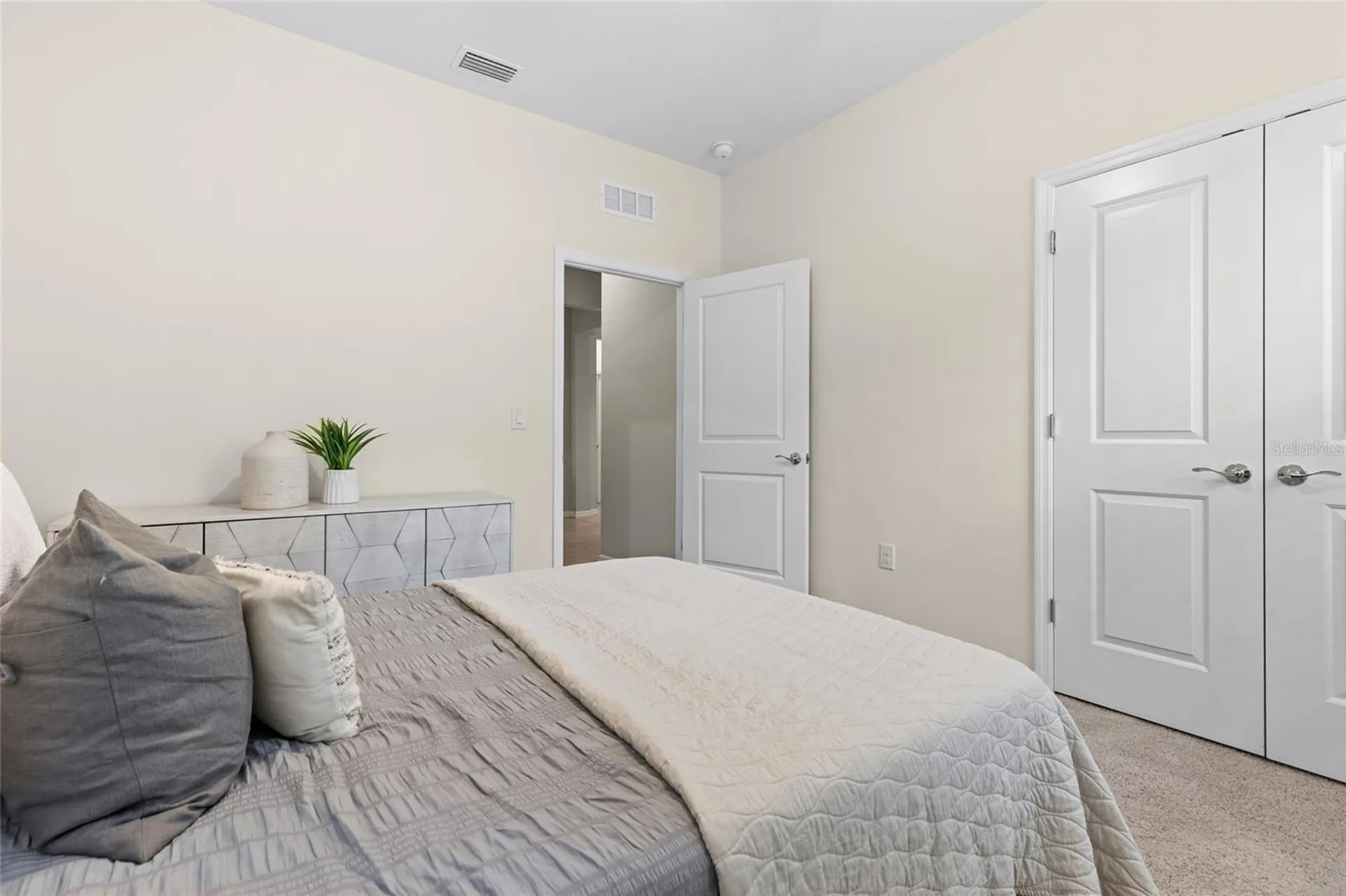 8136 Wheat Stone Drive Zephyrhills FL 33540