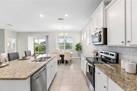 8136 Wheat Stone Drive Zephyrhills FL 33540