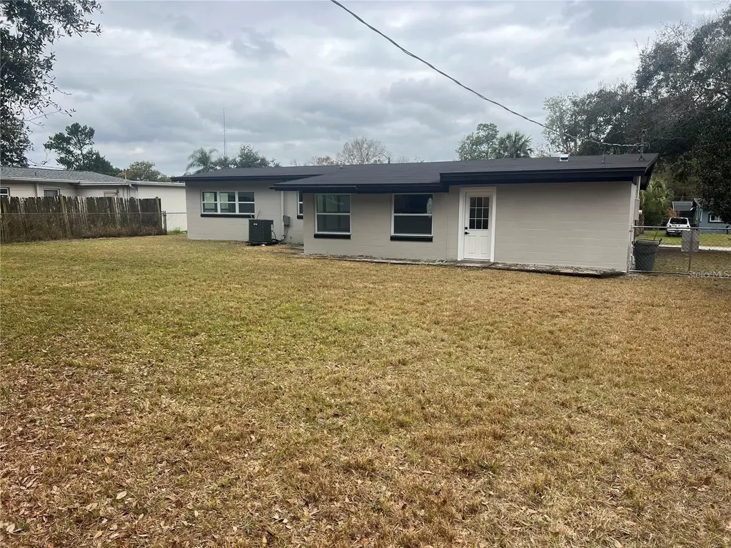 1809 Chase Avenue Sanford FL 32771