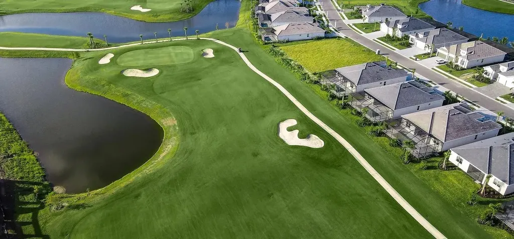 19116 Scallop Loop Bradenton FL 34211