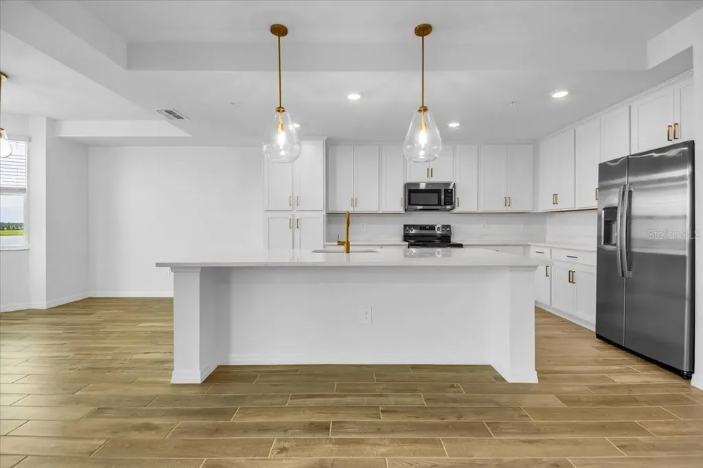 19116 Scallop Loop Bradenton FL 34211