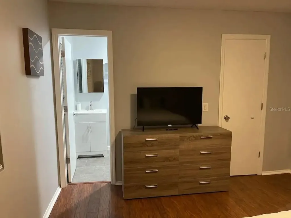 23084 NW 184 Road High Springs FL 32643