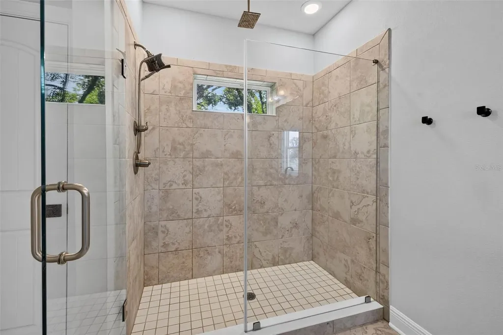 293 18th Avenue S St Petersburg FL 33705