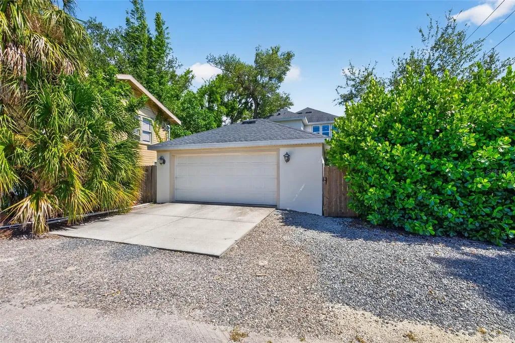 293 18th Avenue S St Petersburg FL 33705