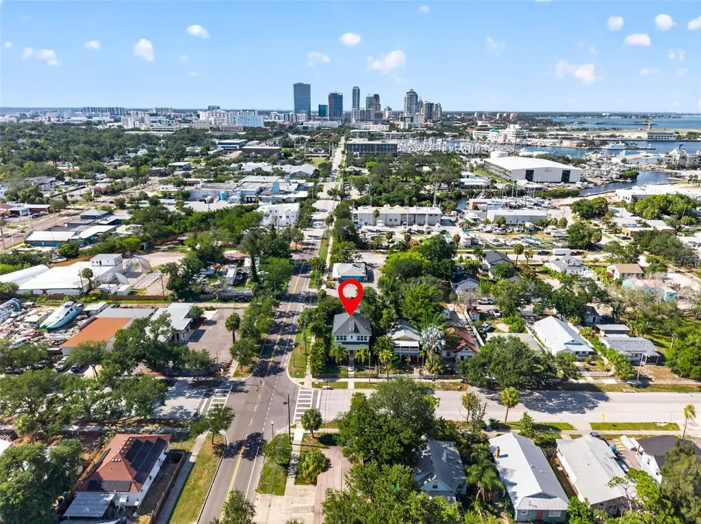 293 18th Avenue S St Petersburg FL 33705